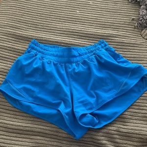 RARE Poolside Hotty Hot shorts 2.5 inch